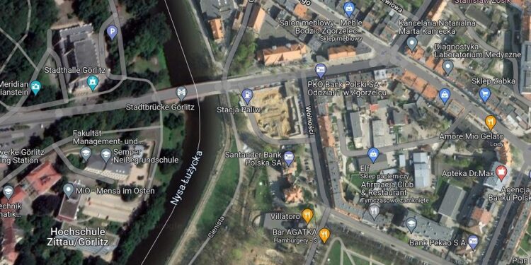 Zgorzelec. Graniczny most Jana Pawła II wyłączony z ruchu kołowego – ruch pieszy utrzymany.