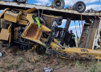 Żarska Wieś: Zderzenie dwóch samochodów ciężarowych