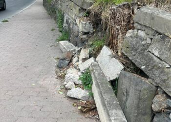 Mury się sypią, powiat rozkłada ręce – nie mamy pieniędzy