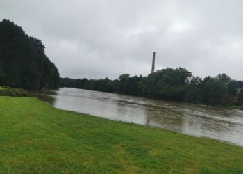 W regionie spokojniej, Bogatynia odwołuje alarm, organizowane są zbiórki dla powodzian