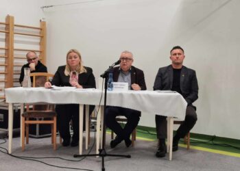 Wójt nie wycofuje się z decyzji o likwidacji podstawówki w Żarskiej Wsi