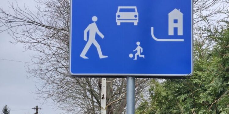 Wymiana oznakowania drogowego