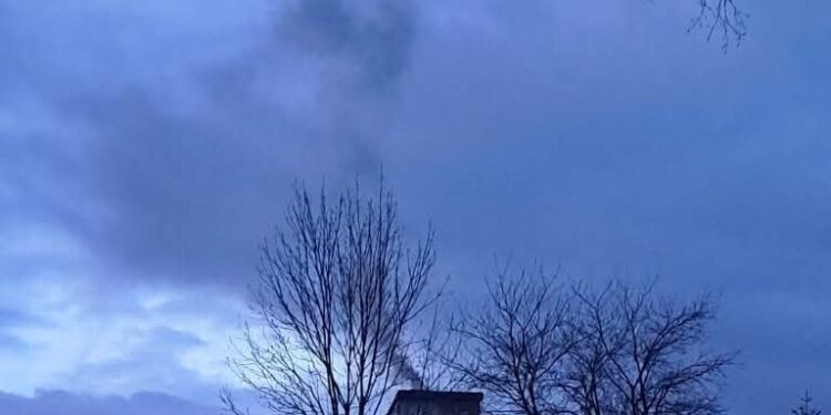 Palenie śmieci w piecu? Straż Miejska czuwa!