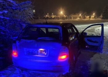 Nie zatrzymał się do kontroli drogowej, bo miał cofnięte uprawnienia do kierowania pojazdami