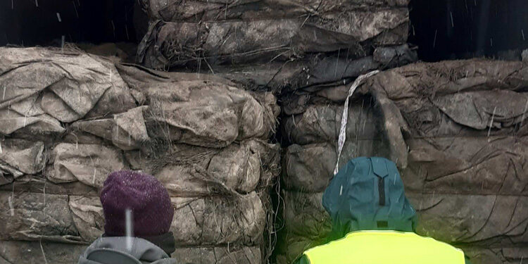 Transport 23 ton odpadów z Niemiec zatrzymany przez KAS