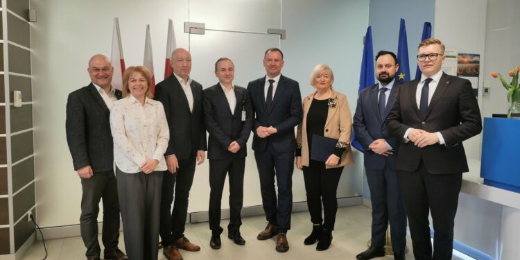 [VIDEO] Konferencja prasowa. Wielomilionowe dofinansowanie dla zgorzeleckiego szpitala