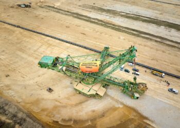 Grupa aktywistów wtargnęła do Kopalni Turów – trwa akcja policji!