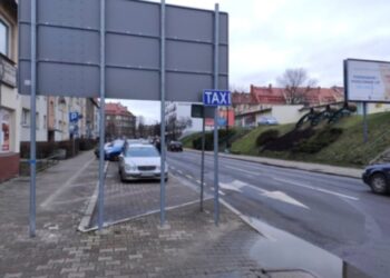 Likwidacja postoju TAXI przy ul. Okrzei? Tego chcą okoliczni mieszkańcy