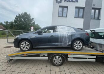 Skradziony Renault odnaleziony w Bogatyni