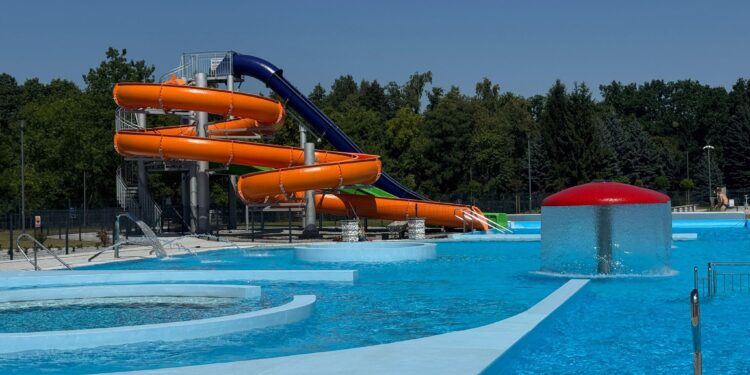 Otwarcie kąpieliska miejskiego w Bogatyni