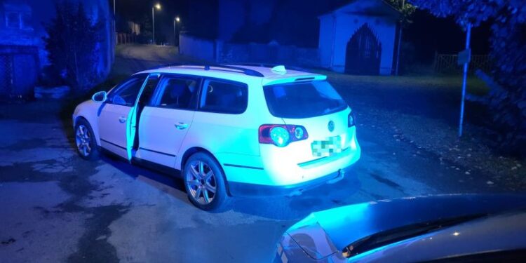 Nocny pościg w Zgorzelcu. 40-latek pod wpływem narkotyków uciekał przed policją