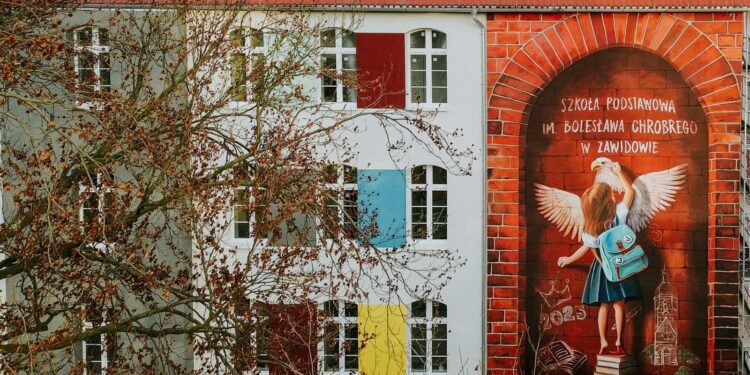 Historia pierwszego muralu w Zawidowie