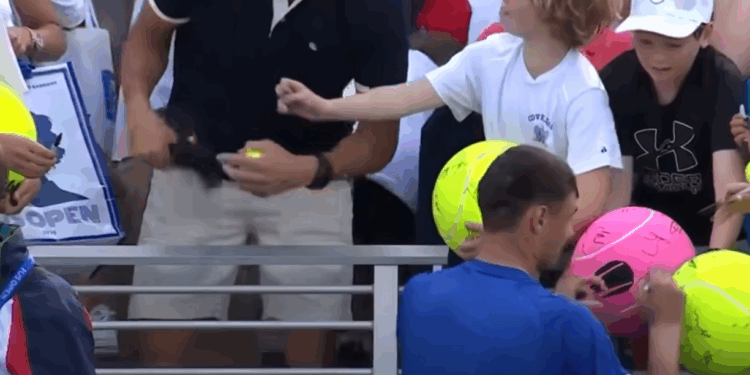 Zgorzelecka firma poszkodowana w „aferze czapkowej”. Wylała się fala hejtu