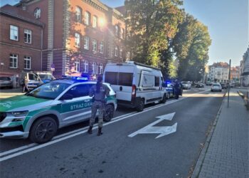 Kamper za 200 tys. odzyskany na granicy w Zgorzelcu