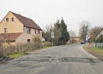 Spór o progi zwalniające w Małej Wsi Dolnej