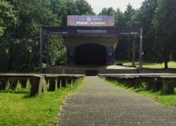 Wyremontują park za ponad 7 milionów – dlaczego nie wymienią ławek na amfiteatrze?