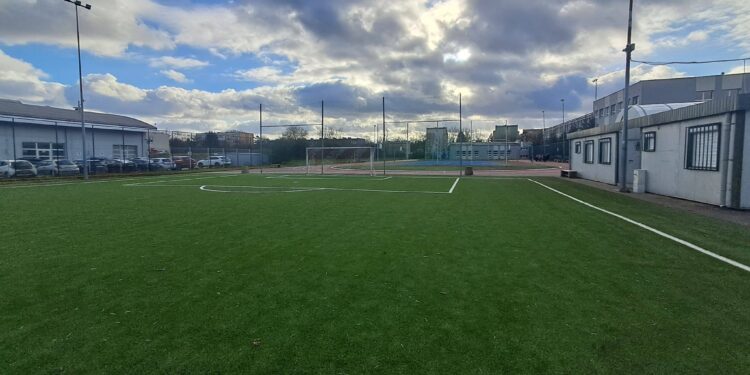 „Kompleks boisk przyszkolnych przy ul. Kościuszki znowu zaprasza do gry!”