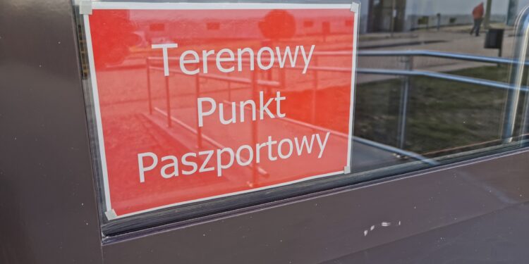 Do biura paszportowego w Zgorzelcu teraz umówisz się online