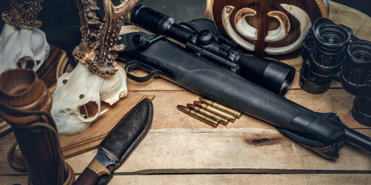 Strzały pod oknami mieszkańców. Nocne „polowanie” w Łagowie bez informacji i ostrzeżeń?