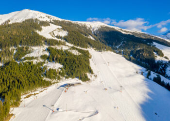 Śmiertelny wypadek na nartach w Harrachovie – czeska policja poszukuje świadków