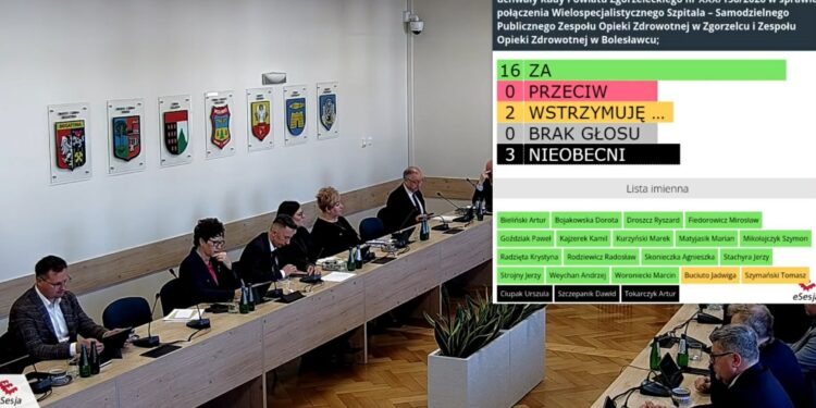Połączenie szpitali: „Jedna z najważniejszych decyzji w historii powiatu”. Uchwała przegłosowana!