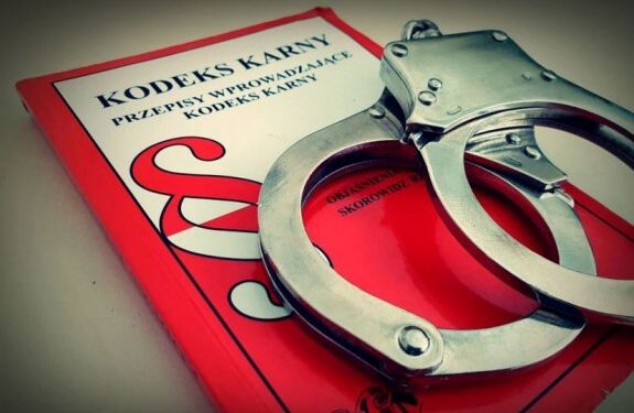 Zatrzymany sprawca włamania do sklepu w gminie Pieńsk