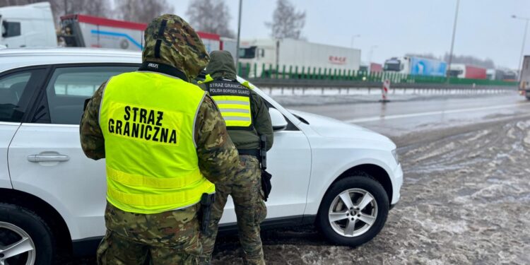 Podsumowanie siedmiu miesięcy polskich kontroli granicznych