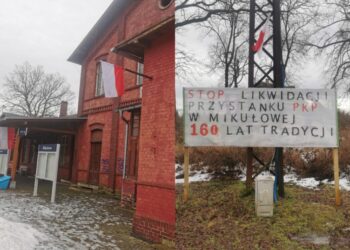 Interwencja poselska Zofii Czernow w sprawie likwidacji przystanku w Mikułowej: Trudno zrozumieć przyczyny tak drastycznego rozwiązania