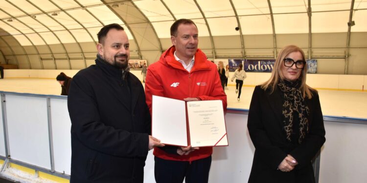 Zmodernizują lodowisko w Łagowie. Gmina pozyskała ponad 600 tys. złotych dofinansowania