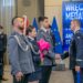 Zgorzelec: weszli do płonącego mieszkania, by ratować innych – policjanci wyróżnieni odznaką