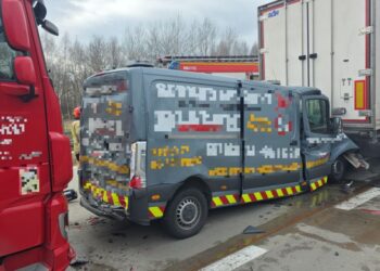 Utrudnienia na autostradzie A4. Ruch w kierunku Niemiec odbywa się jednym pasem