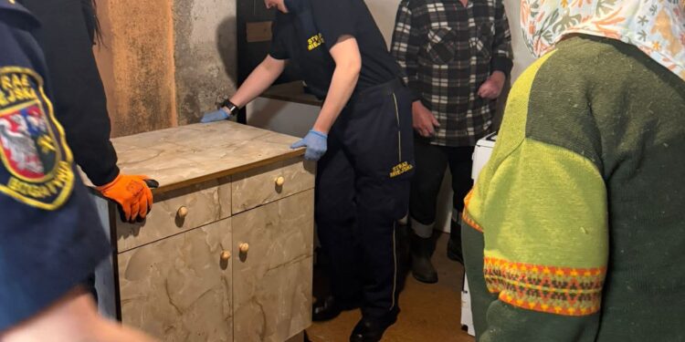 Straż Miejska w Bogatyni zorganizowała pomoc dla potrzebującej rodziny