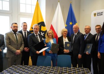 Pierwsza konsolidacja szpitali powiatowych. Nowy model organizacji ochrony zdrowia w Polsce 