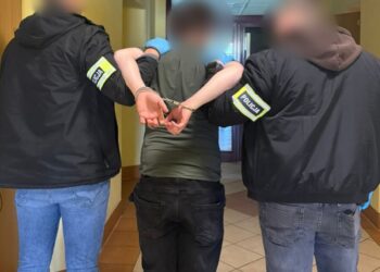 Skuteczna współpraca dolnośląskich policjantów zakończona zatrzymaniem sprawcy rozboju i usiłowania zabójstwa