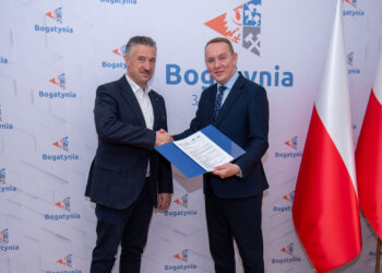 Podpisanie umowy na odnowę terenów rekreacyjnych Zalewu w Bogatyni