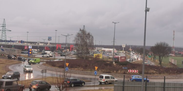 Przetarg na opracowanie koncepcji przebudowy Ronda Solidarności i DK30 unieważniony