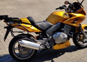 Policjanci apelują do motocyklistów o ostrożność. Motocyklisto jedź bezpiecznie