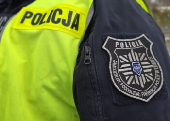 „Lewe” tablice, brak OC i jazda po narkotykach. Policjanci zatrzymali kierowcę w gminie Bogatynia