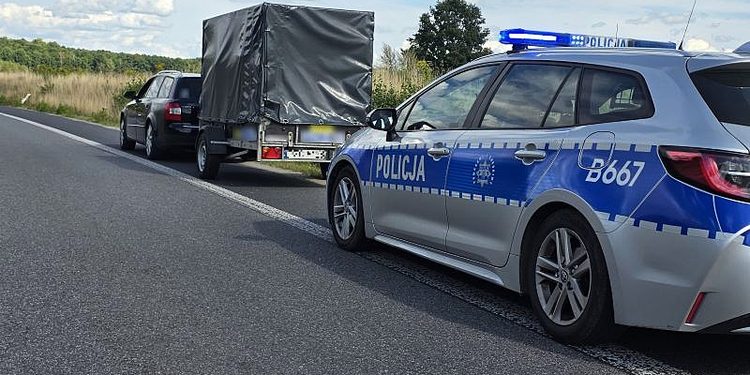 Jeden blisko 1,5 promila drugi ponad 1,5. Dwóch nietrzeźwych kierujących zatrzymanych przez zgorzelecką policję