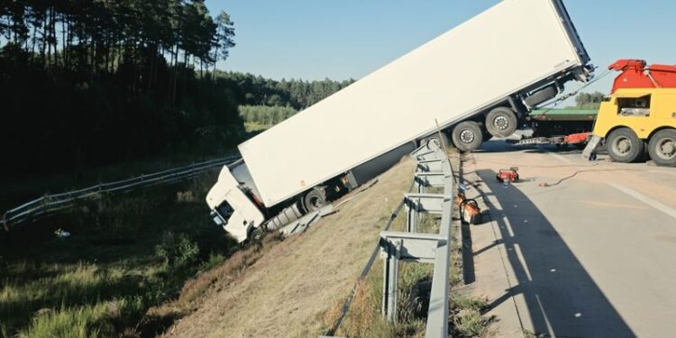 Śmiertelny wypadek na autostradzie A4. Trwają ustalenia dotyczące przyczyn tragedii