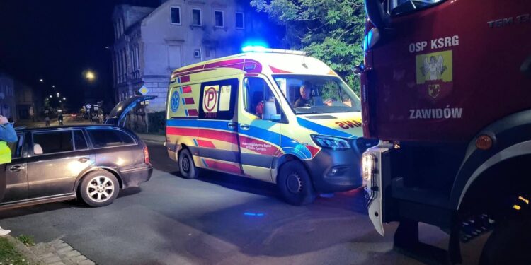 Tragedia w Zawidowie. 61-latek zginął na przejściu dla pieszych. Kierowca miał sądowy zakaz