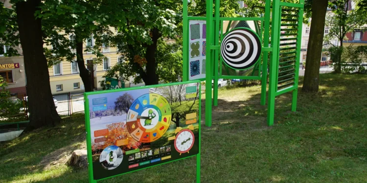 Nowy naukowo-sensoryczny plac zabaw w Zgorzelcu