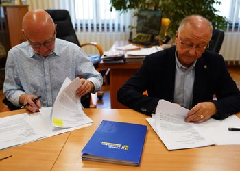 Podpisano umowy na modernizację trzech dróg powiatowych