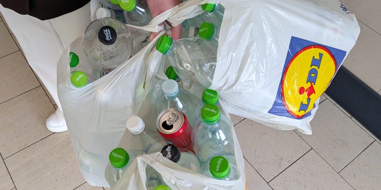 Rok systemu kaucyjnego. Czy rzeczywiście działa tak, jak powinien?
