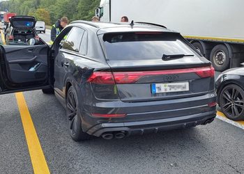 Ukradł Audi SQ8 warte 140 tys. euro. Zatrzymali go na autostradzie A4