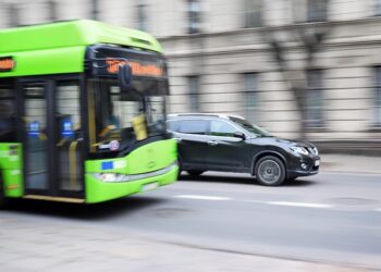 Dwa elektryczne autobusy dla Zgorzelca. Miasto wyda ponad 3,7 mln zł, przetargi jeszcze trwają